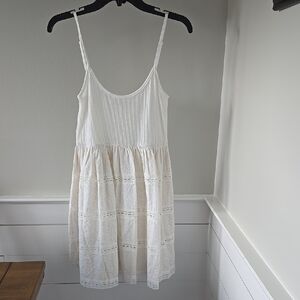POL White and Cream Summer Dress